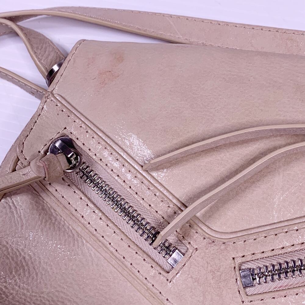Botkier Trigger Saddle Crossbody Leather Bag Blush Pink Beige Stud 37730470 - Picture 2 of 11